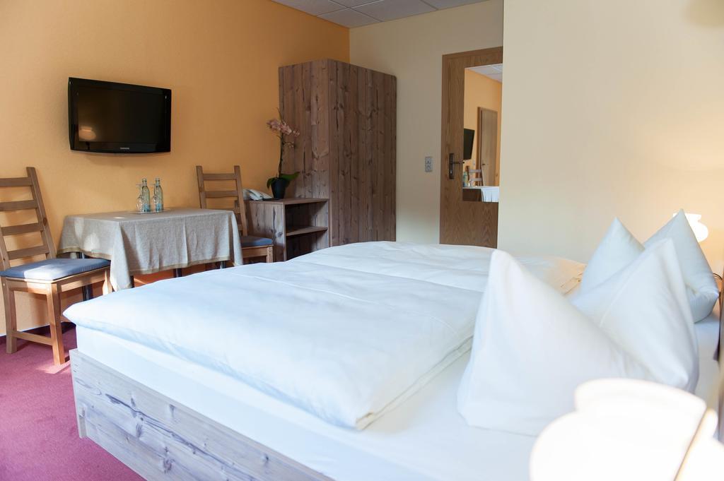 Hotel Gondelfahrt 쿠로르트존스도르프 외부 사진