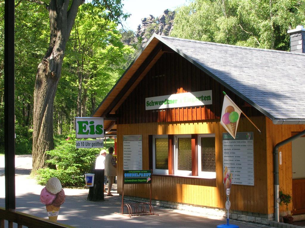 Hotel Gondelfahrt 쿠로르트존스도르프 외부 사진