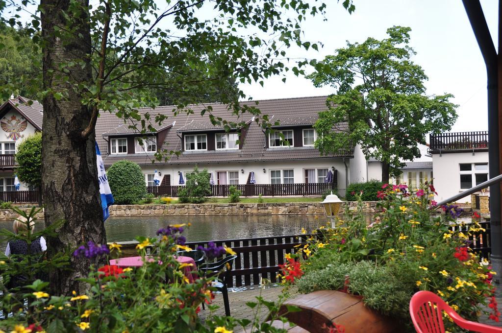 Hotel Gondelfahrt 쿠로르트존스도르프 외부 사진